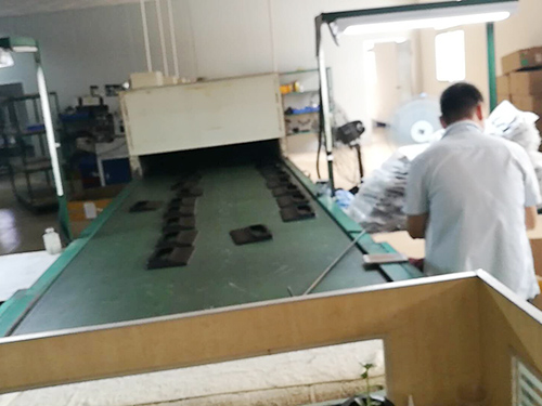 塑胶产品喷油烘烤线