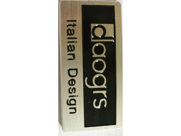 名牌五金氧化填油